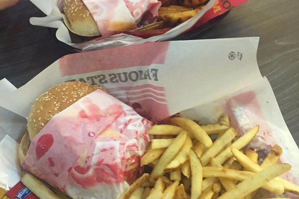 Biscuit 'N' Gravy™